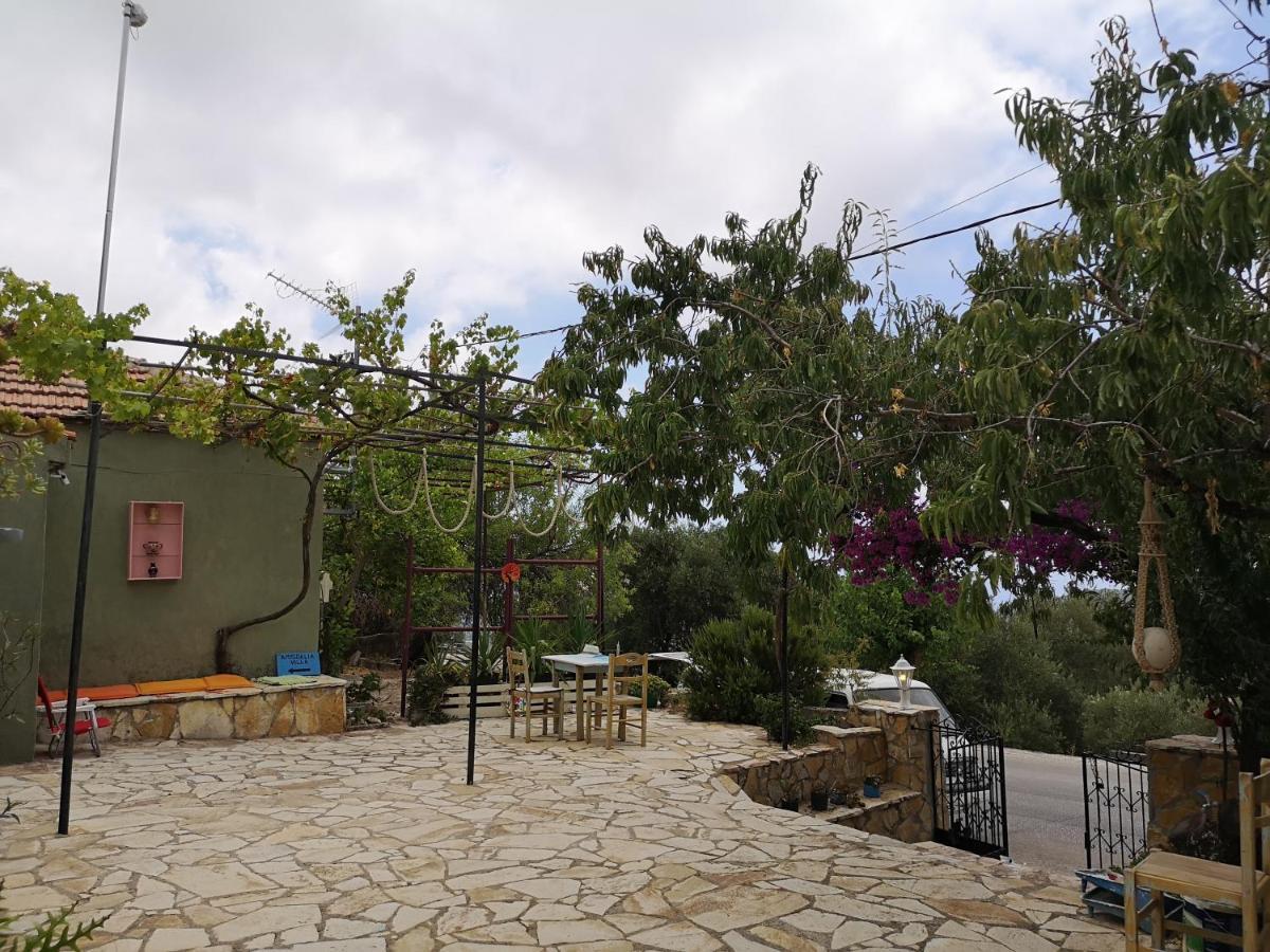 Villa Amygdalia Dilináta 外观 照片
